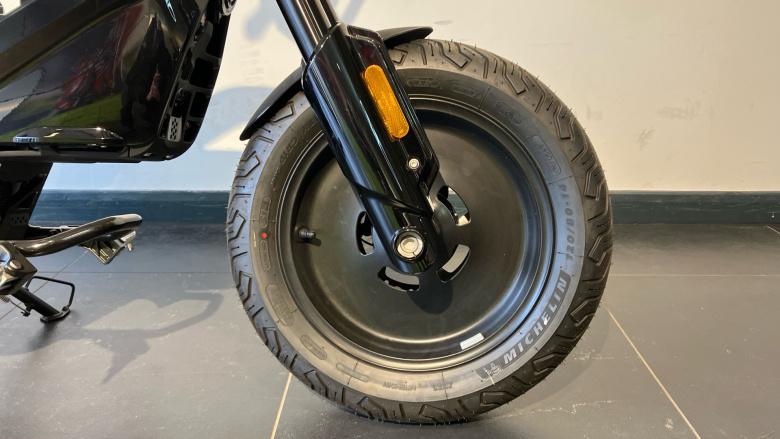 CE02